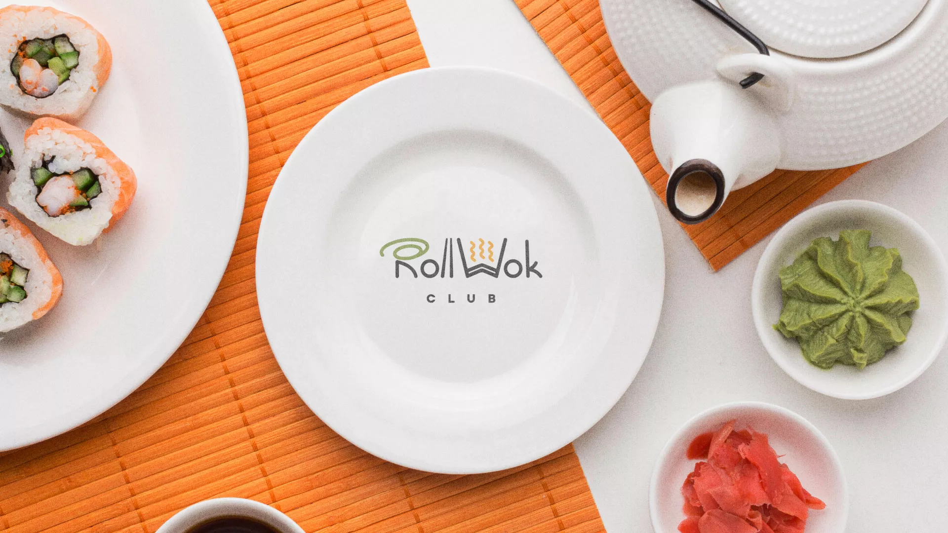 Разработка логотипа и фирменного стиля в Задонске для суши-бара «Roll Wok Club»